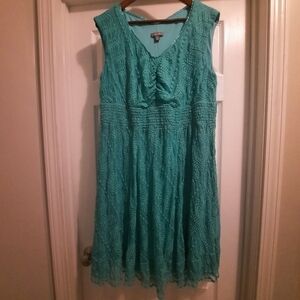 Roz & Ali, preowned dress, Women's size 16, green dress